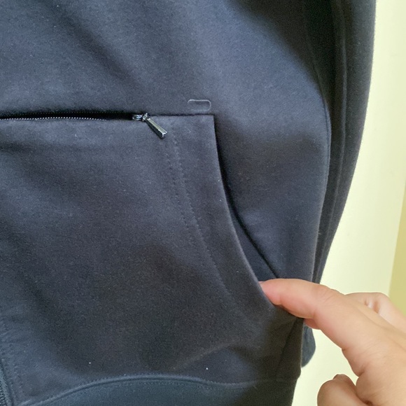 Nike storm fit front zipper black jacket with hood - Picture 4 of 8